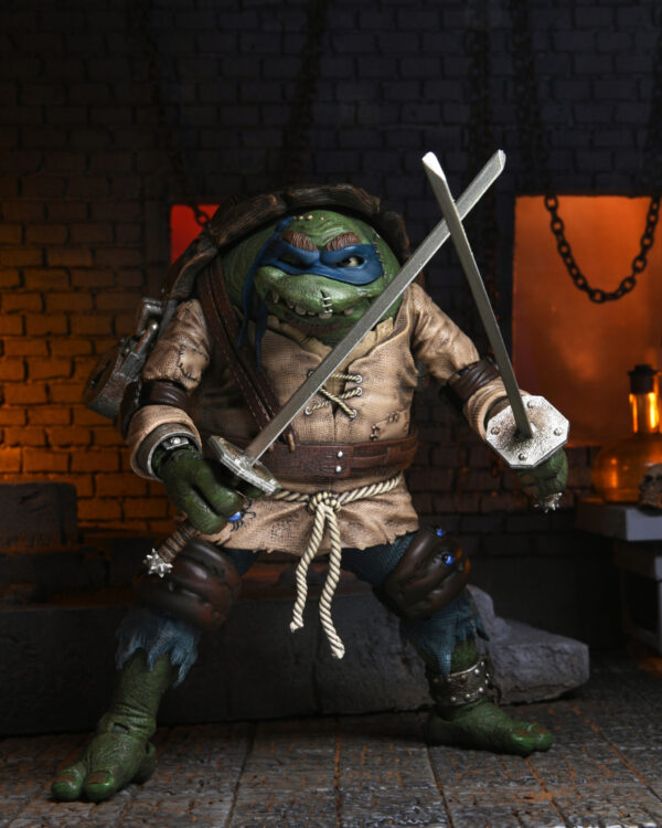 Universal Monsters x Teenage Mutant Ninja Turtles 7” Scale Action Figure – Ultimate Leonardo as The Hunchback - Image 4